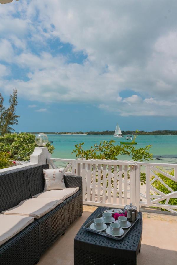 Ile Aux Cerfs Villa