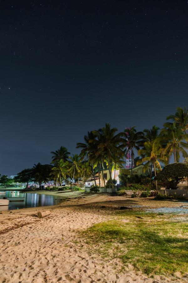 Ile Aux Cerfs Trou d'Eau Douce